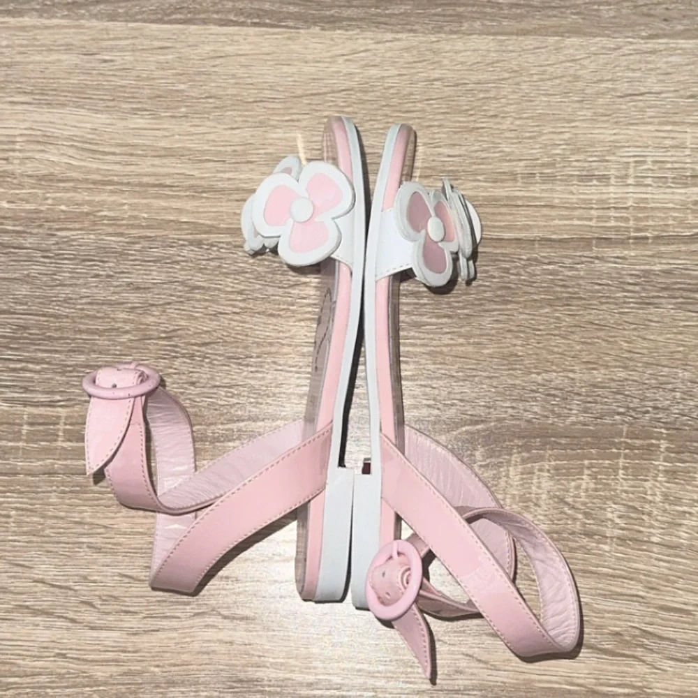 Christian Louboutin Pensatoi Light Pink Flower Leather Sandals Size 29/11‎